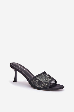 Chinelos de dedo modelo 212156 Pise com estilo