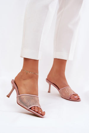 Chinelos de dedo modelo 212157 Pise com estilo