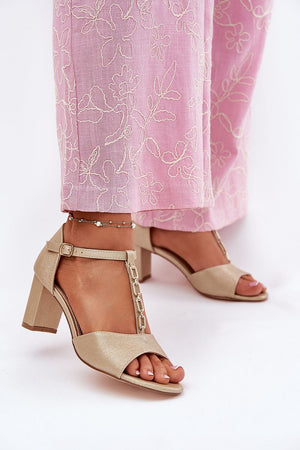 Sandálias de tacão modelo 213161 Pise com estilo