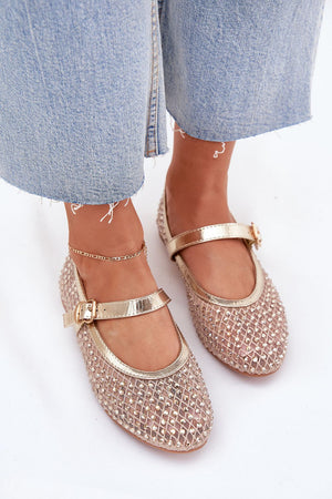 Sapatilhas modelo 215043 Um passo em frente com estilo