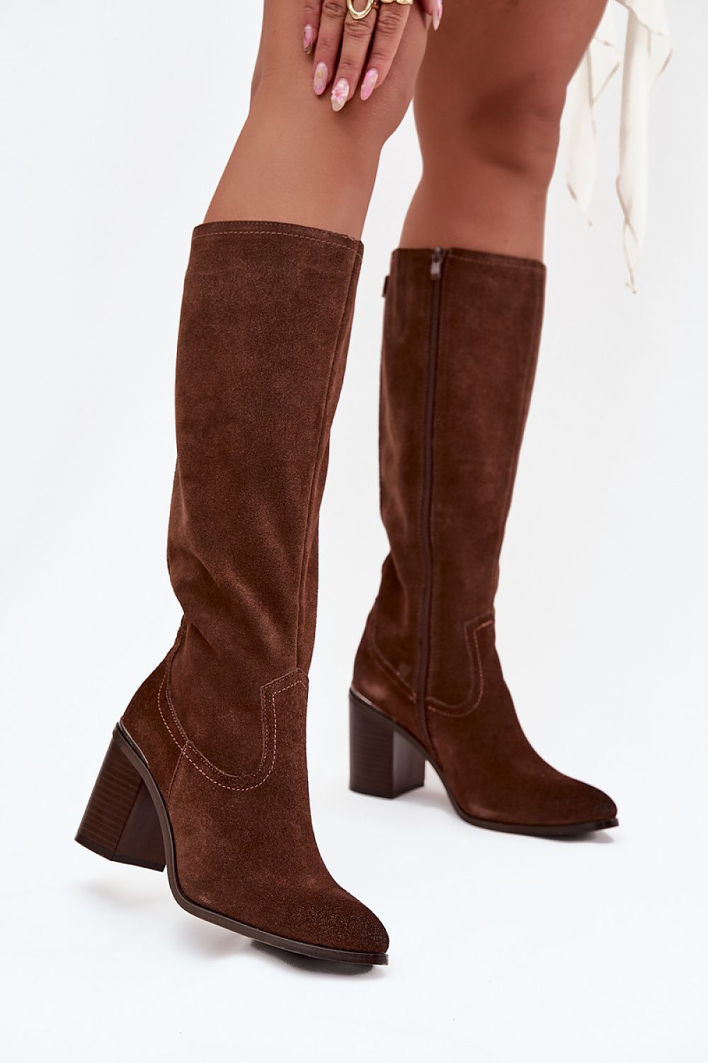 Botas de salto alto modelo 218730 Pise com estilo