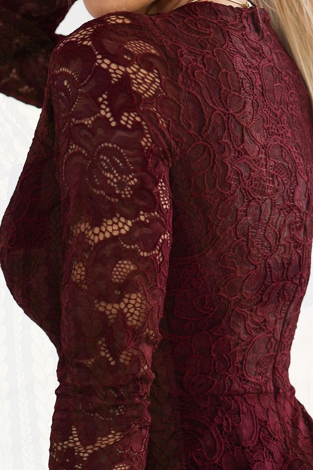 Vestido de renda com mangas longas e decote — Vinho — imagem 5