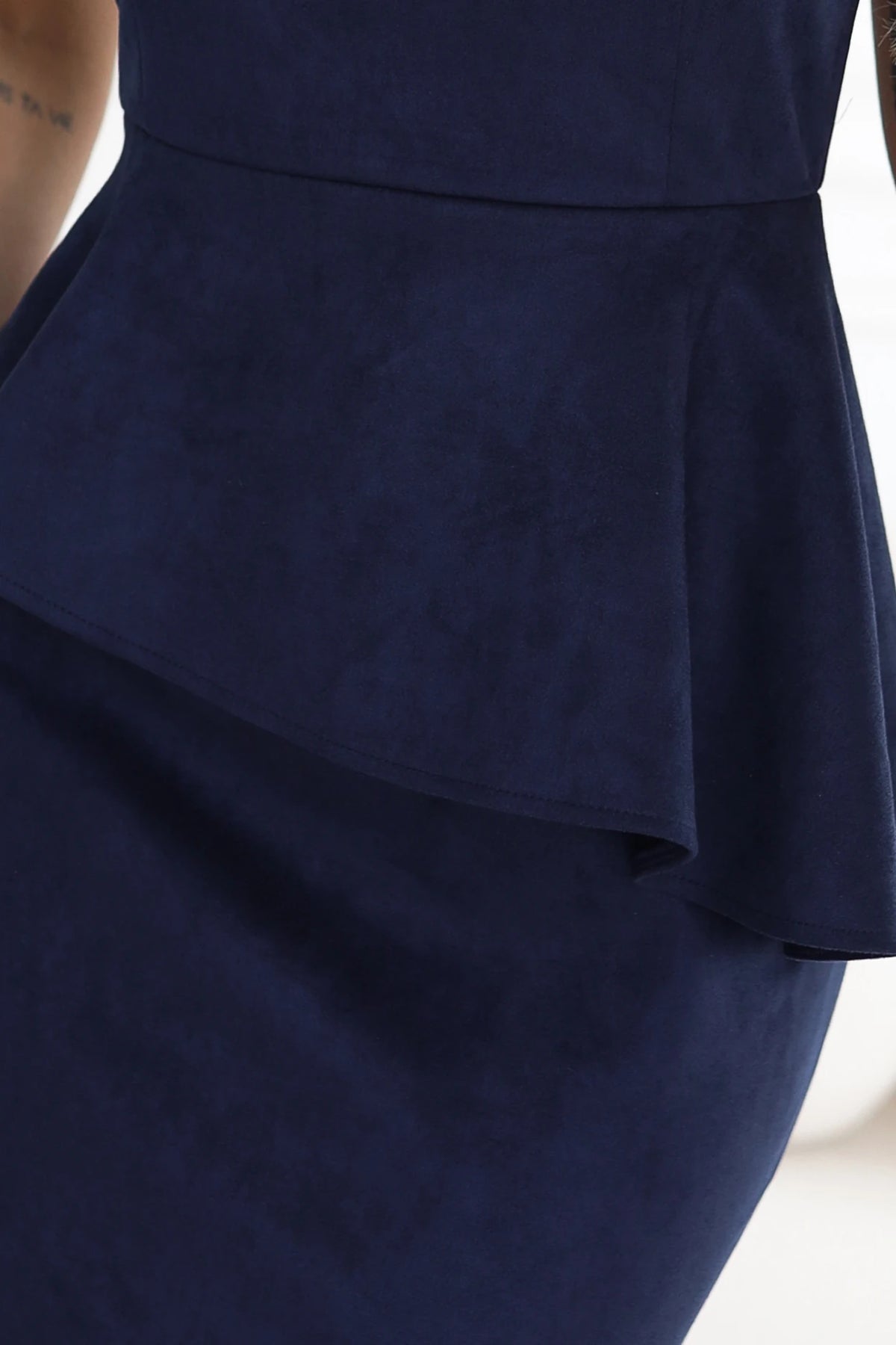 Vestido Midi Peplum em Camurça - Azul-Marinho