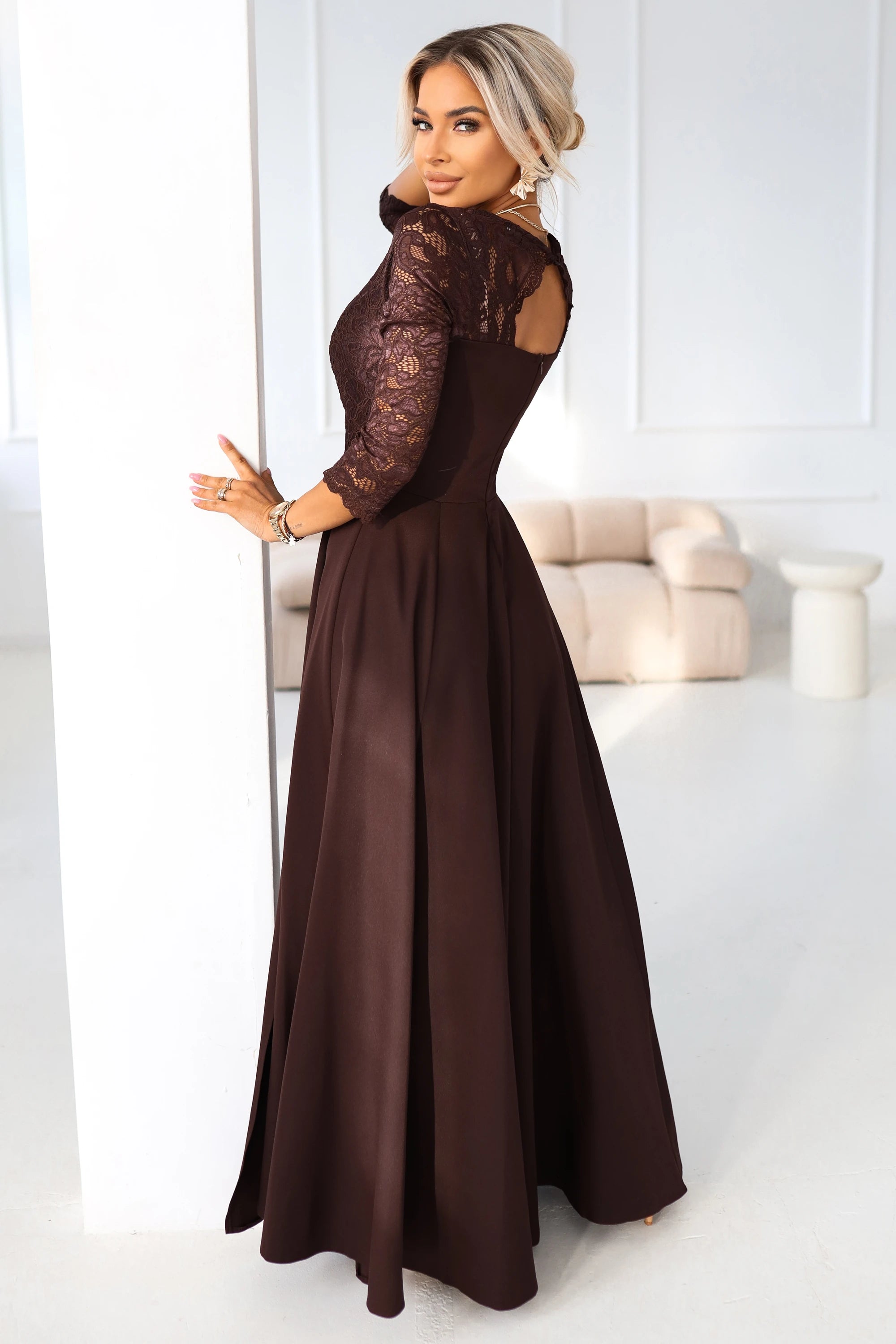 Vestido Longo de Renda - Chocolate