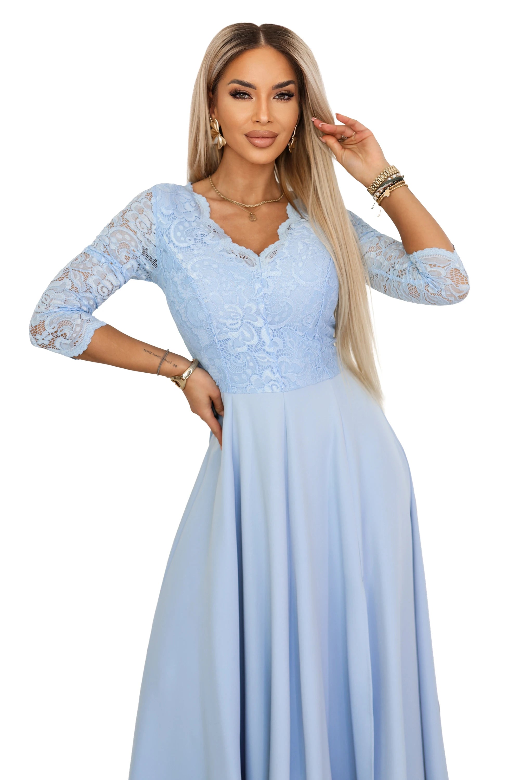 Vestido Longo de Renda - Azul Céu