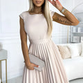 Vestido Plissado LILA de Mangas Curtas com Cinto - Bege