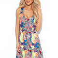 Vestido Trapézio com Decote - Padrão Colorido