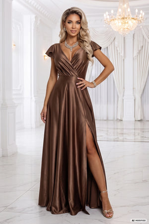 Vestido Longo de Cetim CRYSTAL com Decote - Mocha Mousse