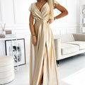 Vestido Longo de Cetim CRYSTAL com Decote - Dourado
