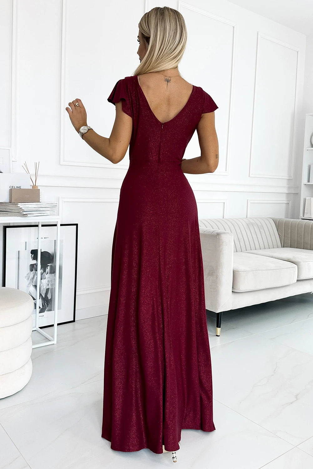 Vestido Longo CRYSTAL com Brilho e Decote — Bordô — imagem 3