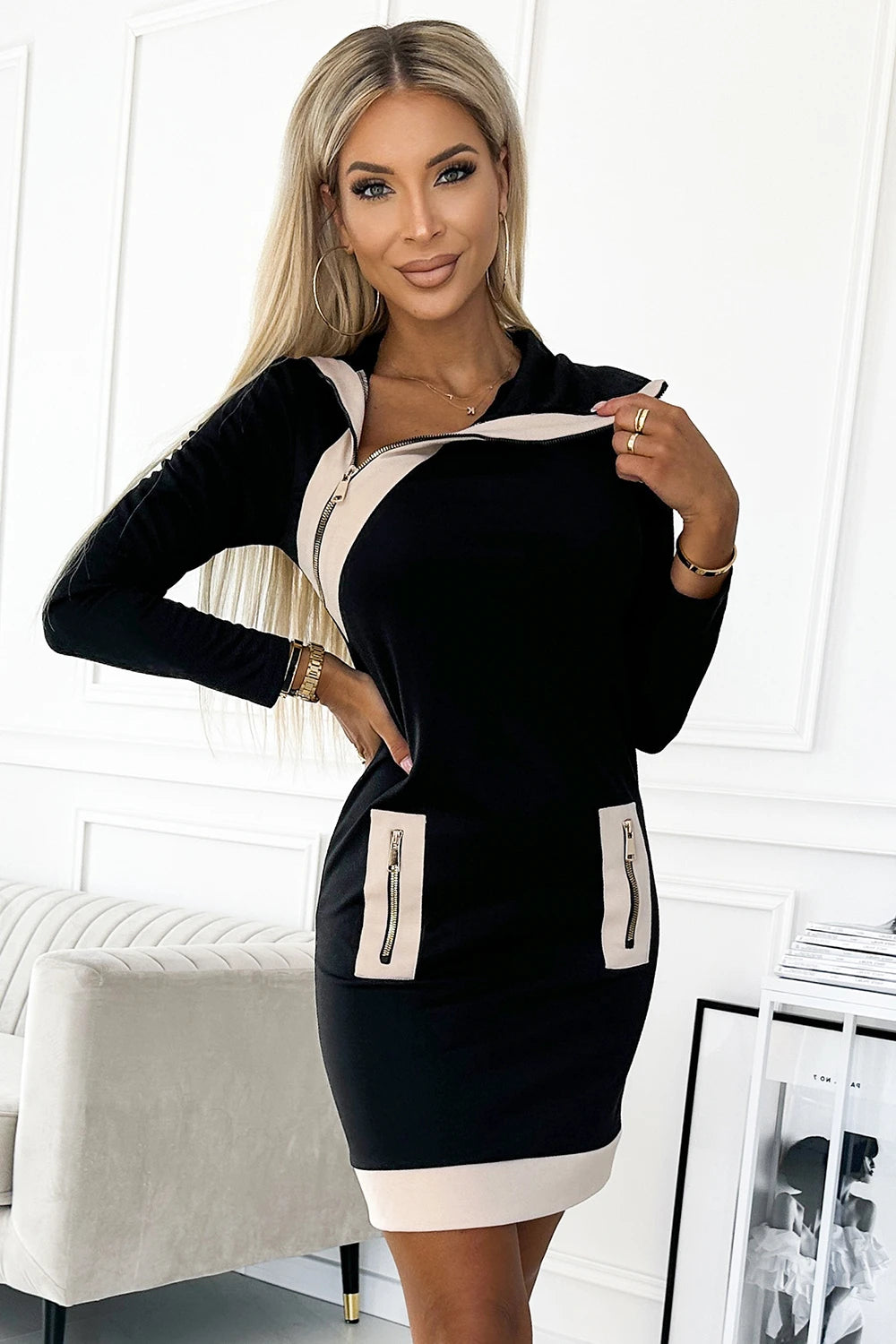 Vestido Bicolor com Três Fechos — Preto e Bege — imagem 1