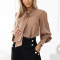 Blusa Elegante de Mangas Longas com Laço - Caramelo — imagem 1