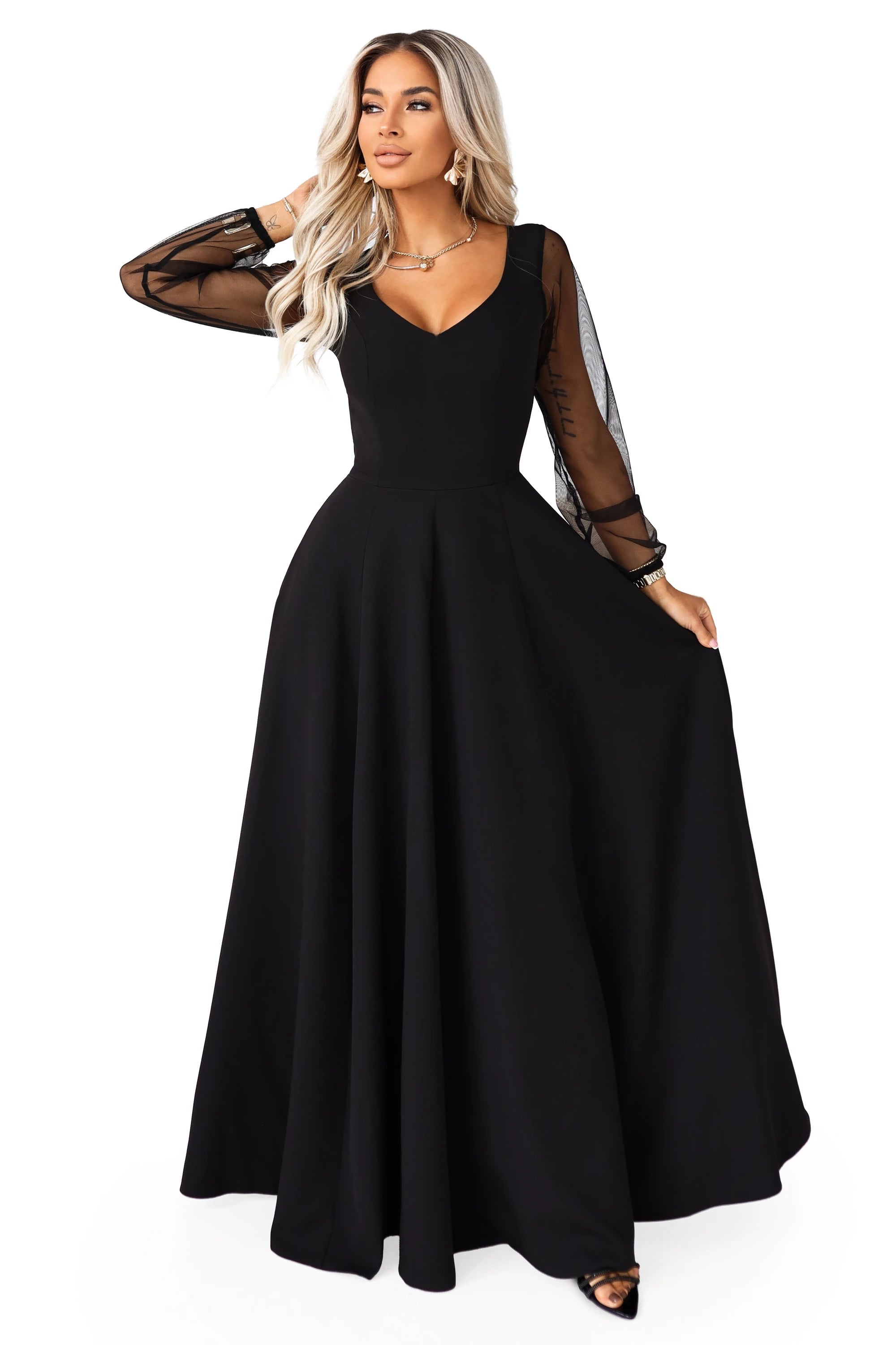 Vestido Longo LORETTA com Mangas de Tule - Preto