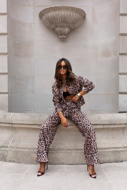 Calças de camurça SKYE - Estampa de Leopardo