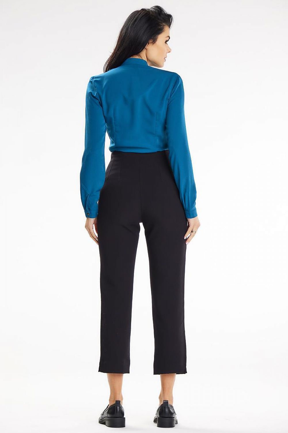  Blusa modelo 195856 awama