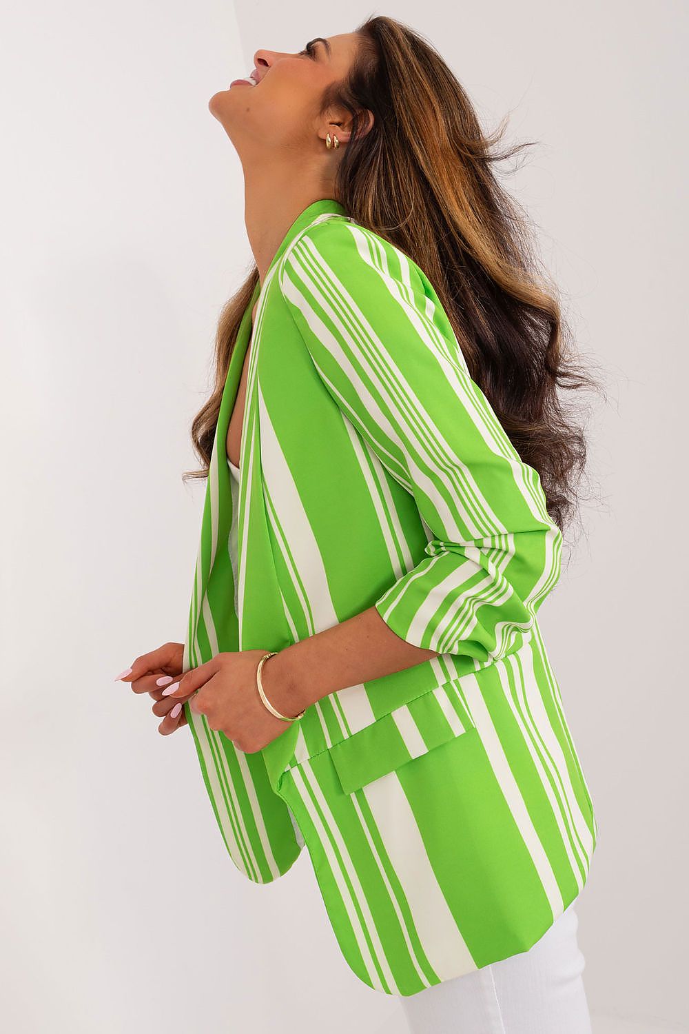  Casaco modelo 196572 Itália Moda