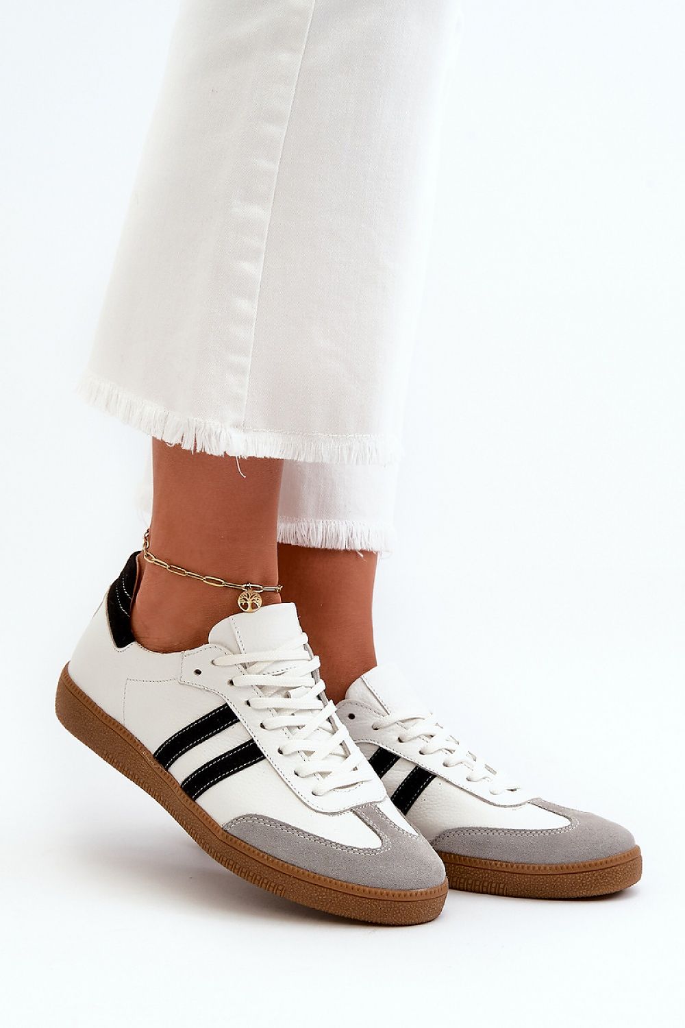  Sapatos desportivos modelo 198447 Pise com estilo