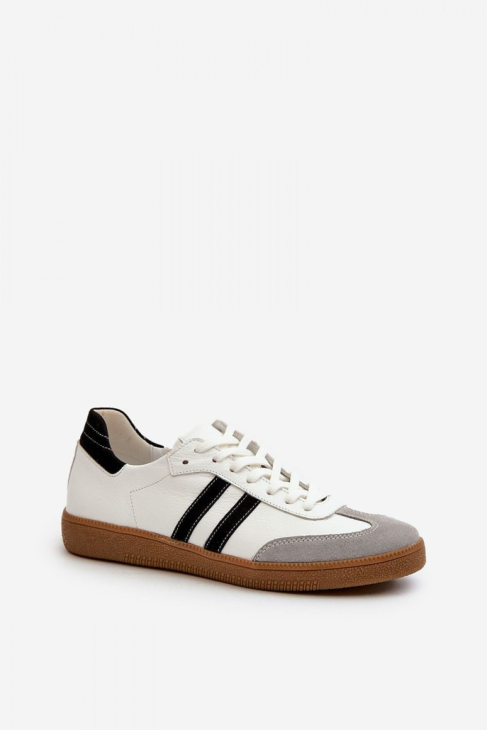  Sapatos desportivos modelo 198447 Pise com estilo
