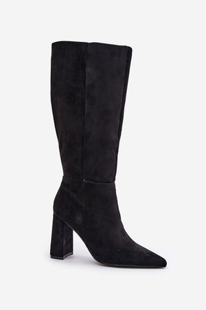  Botas de salto alto modelo 202725 Pise com estilo