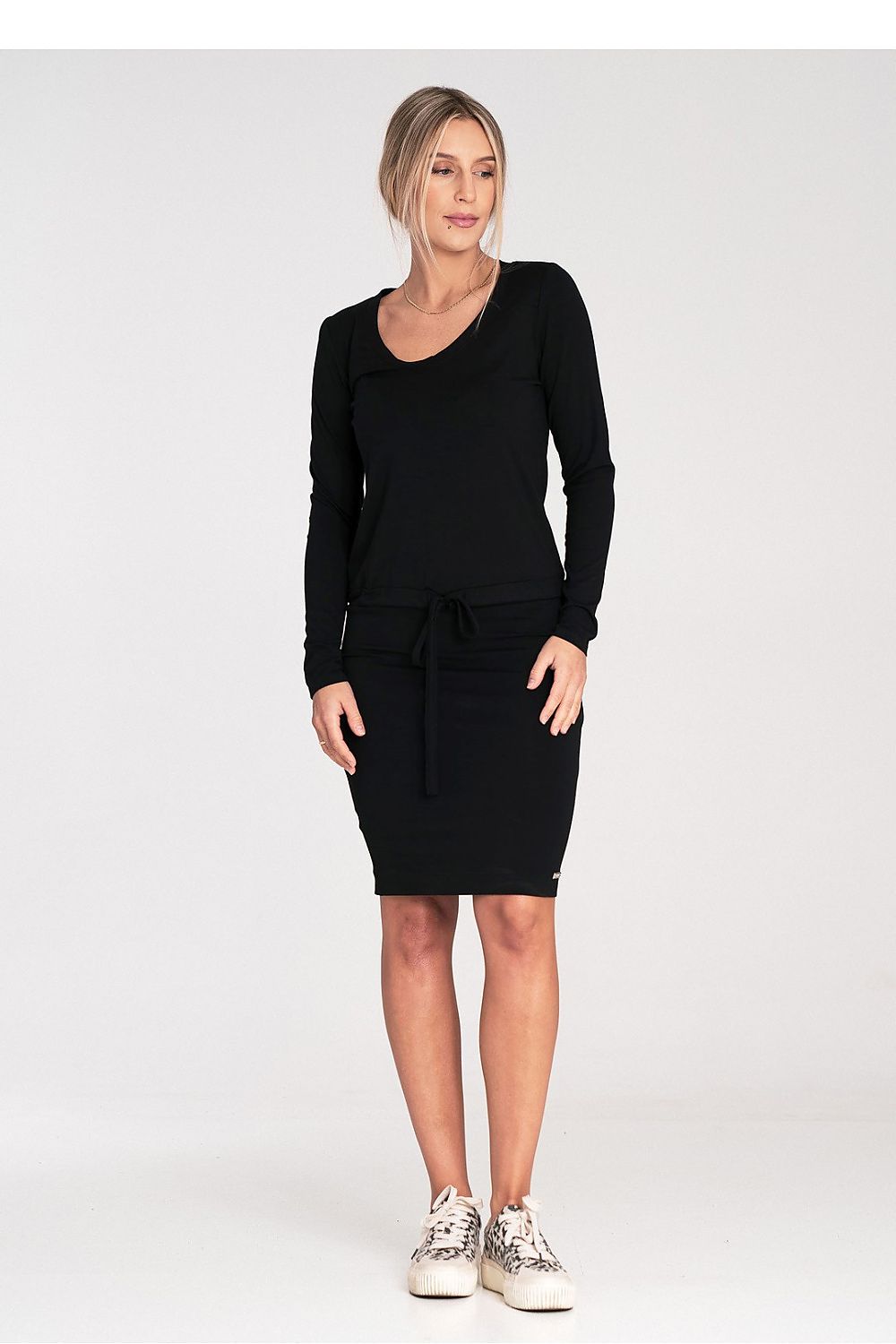  Vestido de dia modelo 203145 Figl