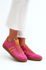  Sapatos desportivos modelo 203628 Pise com estilo
