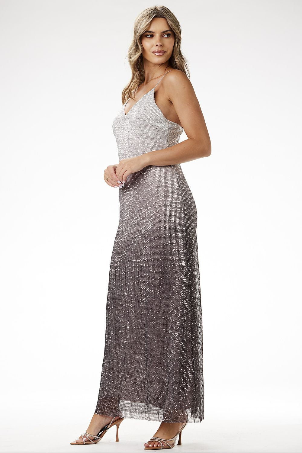  Vestido comprido modelo 204245 awama