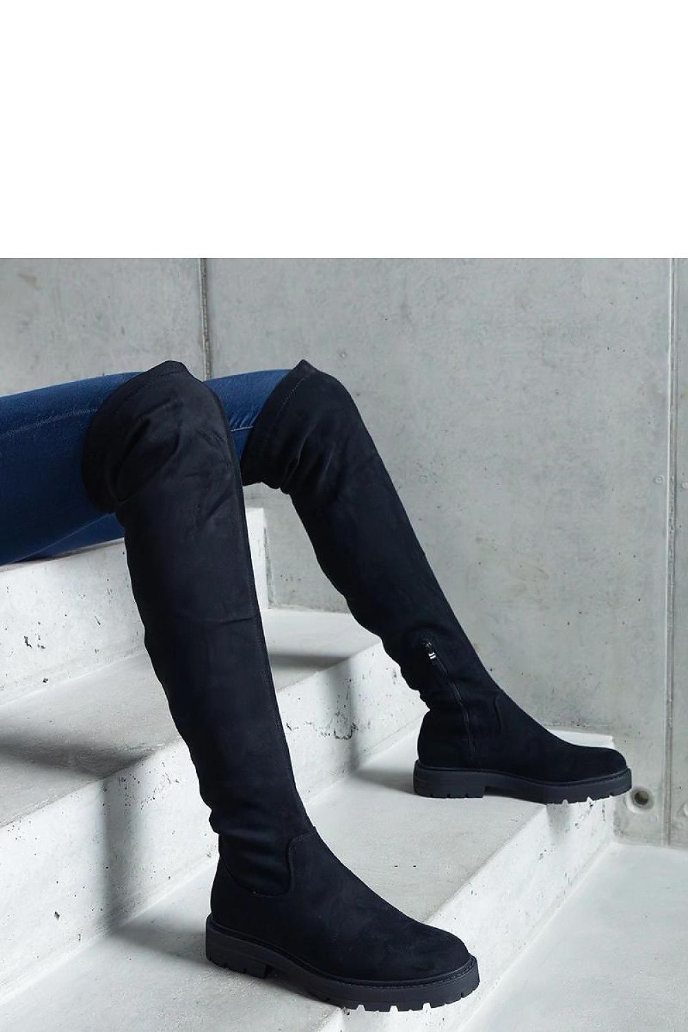 Botas de cano alto modelo 204698 Solea