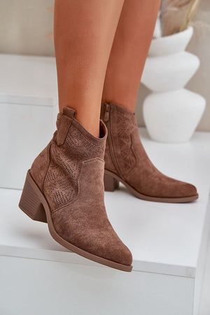  Botas de salto alto modelo 208466 Pise com estilo