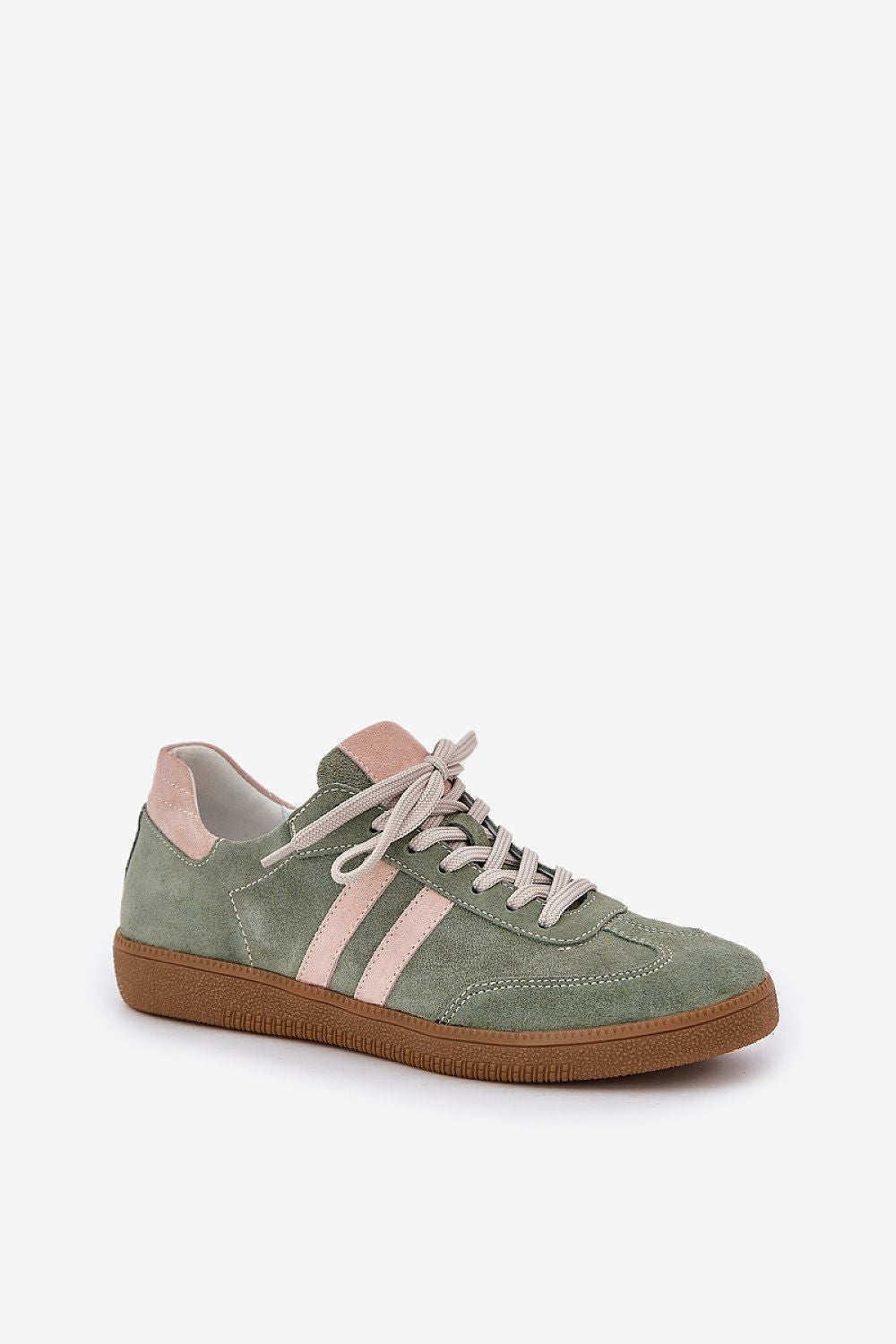  Sapatos desportivos modelo 208537 Pise com estilo