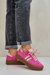  Sapatos desportivos modelo 208545 Pise com estilo