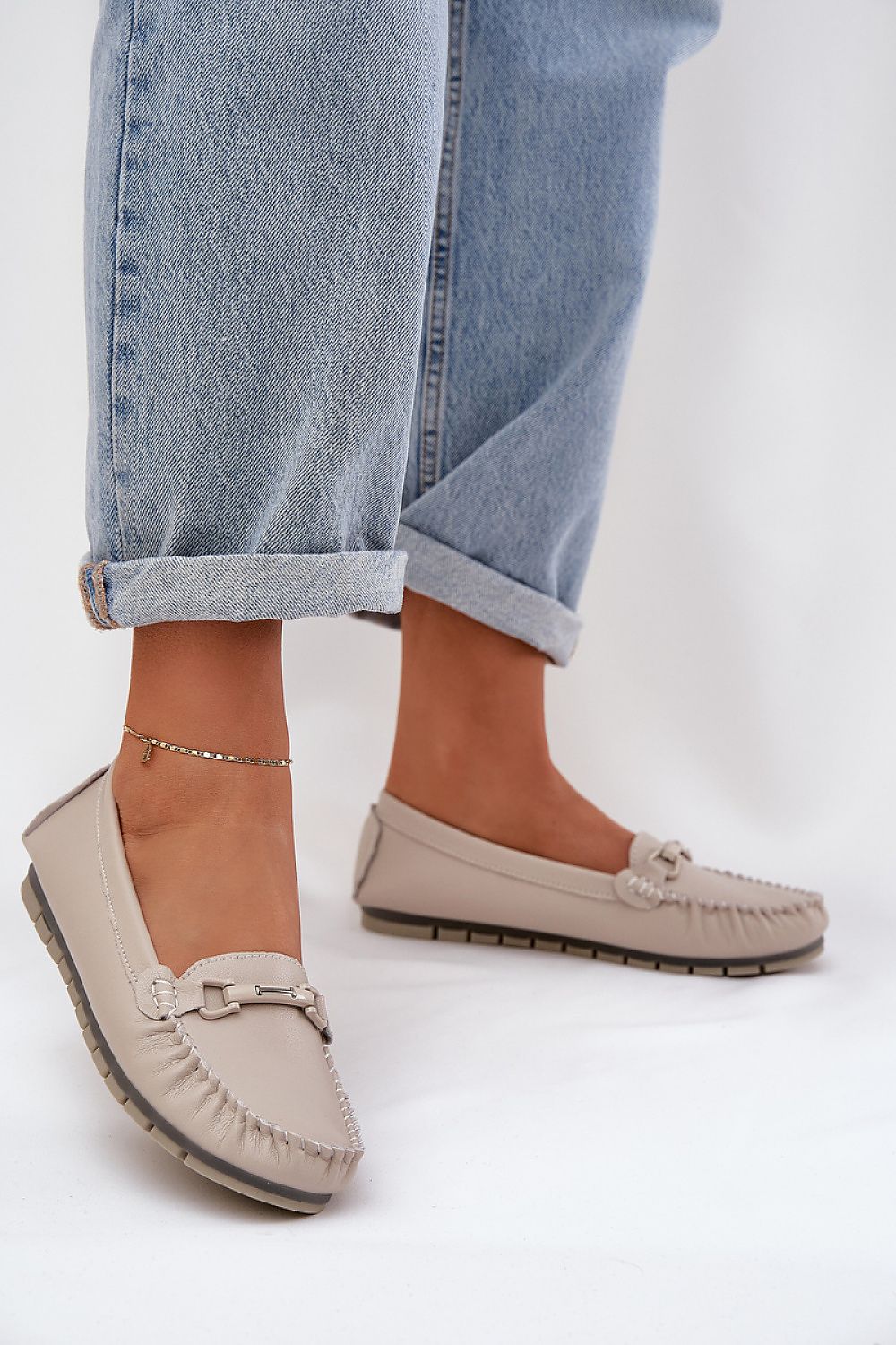  Mocassim modelo 208783 Pise com estilo