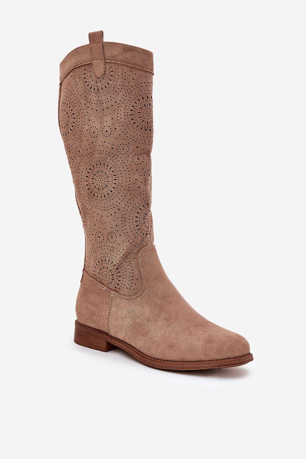  Botas de cano alto modelo 208812 Pise com estilo