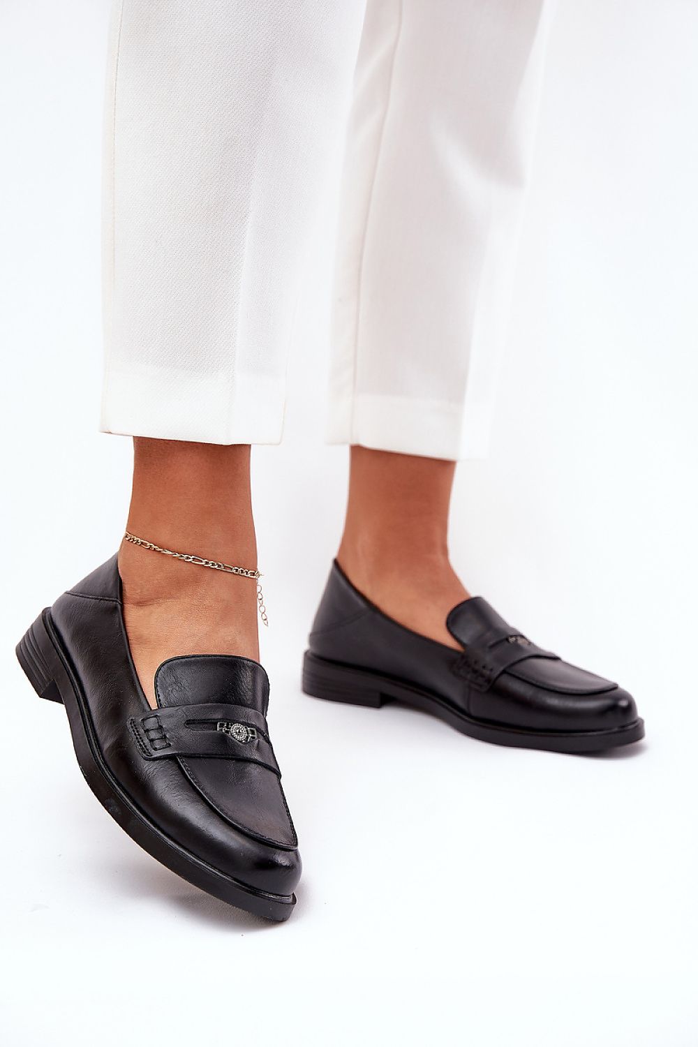  Mocassim modelo 209034 Pise com estilo