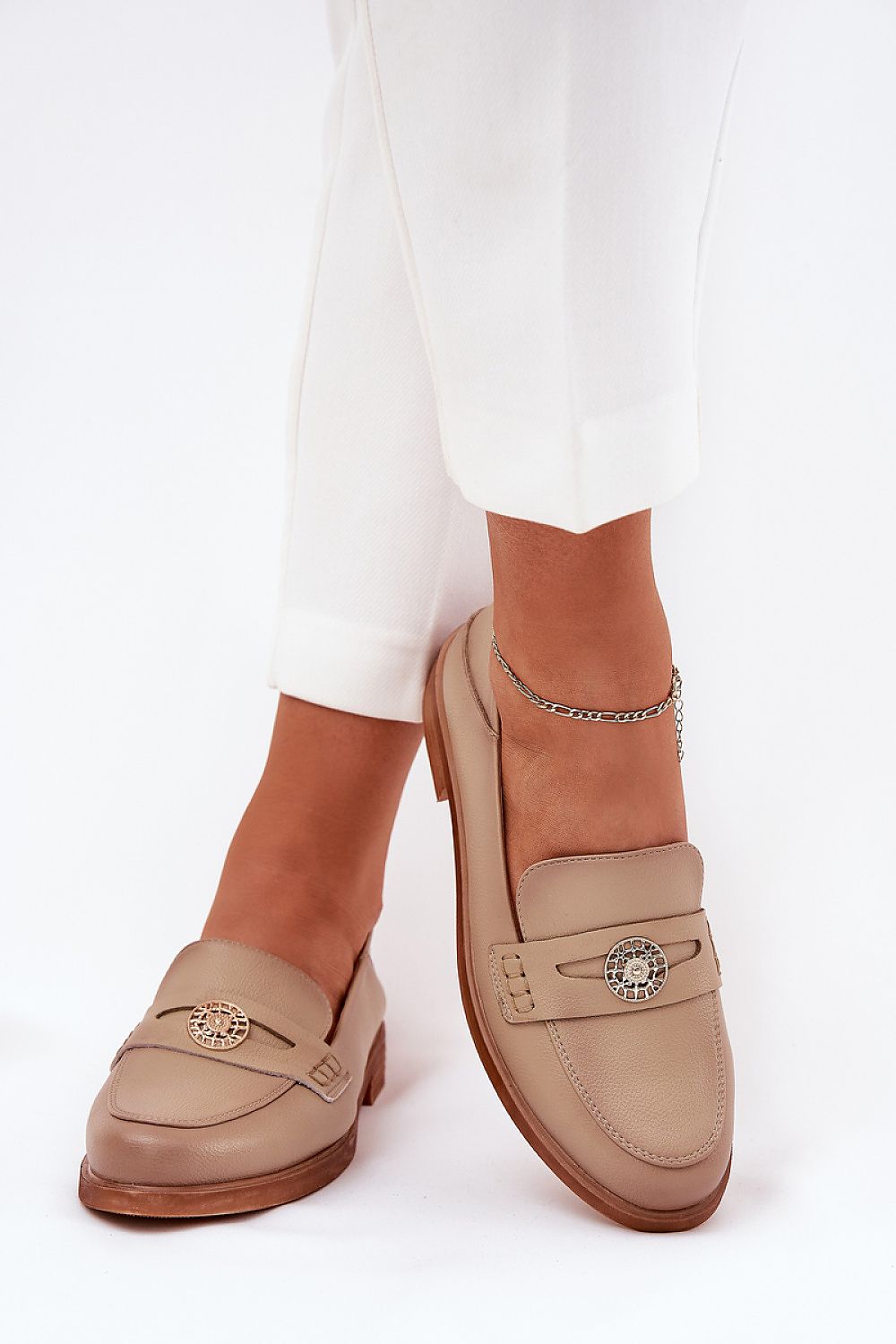  Mocassim modelo 209035 Pise com estilo