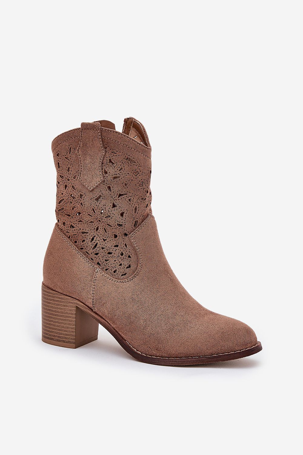  Botas de salto alto modelo 209415 Pise com estilo