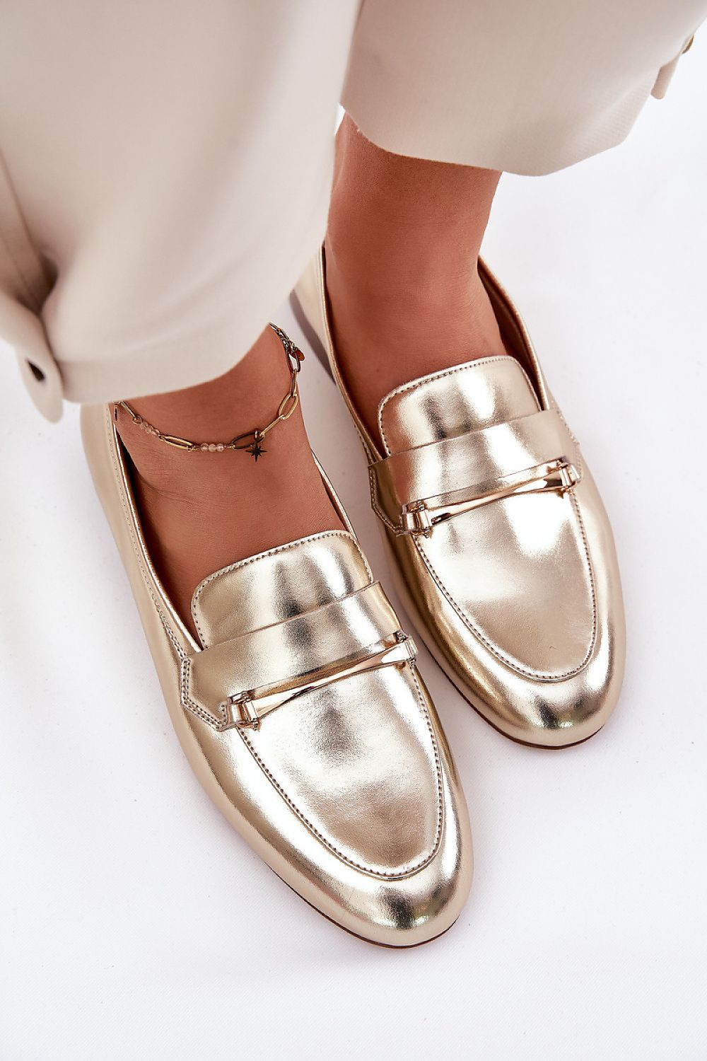  Mocassim modelo 213028 Pise com estilo