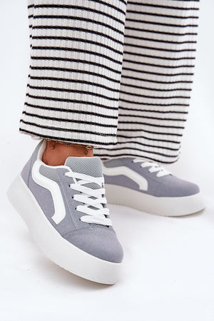  Sapatos desportivos modelo 213187 Pise com estilo