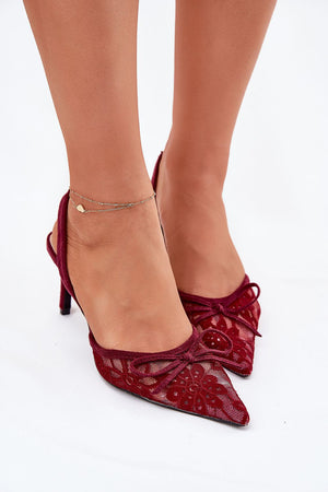  Sapatos de salto alto modelo 213881 Um passo em frente com estilo