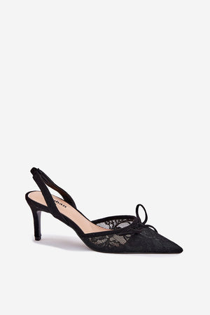  Sapatos de salto alto modelo 213882 Um passo em frente com estilo