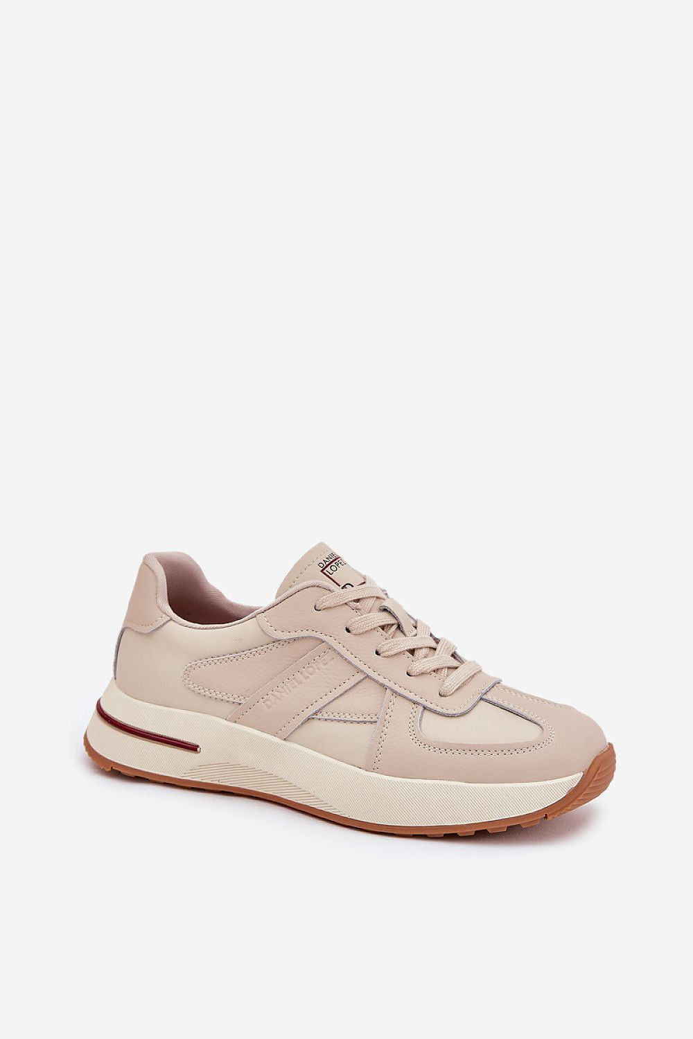  Calçado desportivo modelo 215675 Pise com estilo