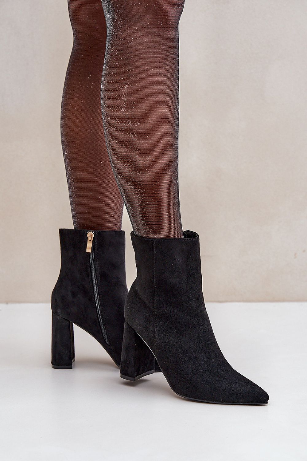  Botas de salto alto modelo 218703 Estilo