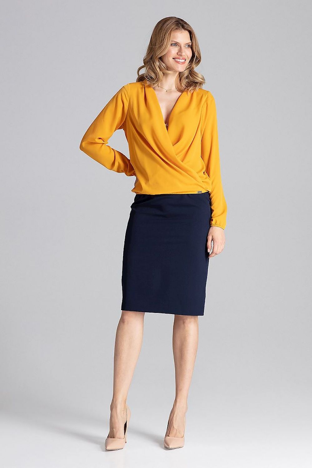  Blusa modelo 129767 Figl