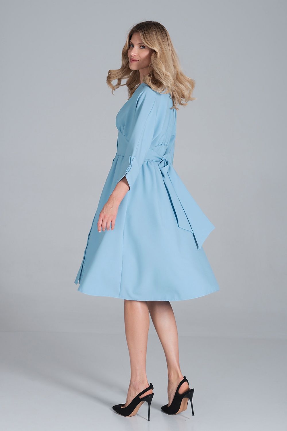  Vestido de dia modelo 162380 Figl