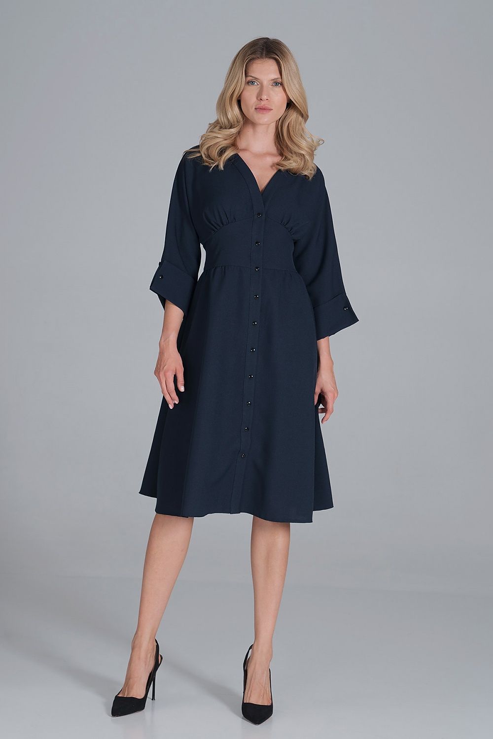  Vestido de dia modelo 162383 Figl