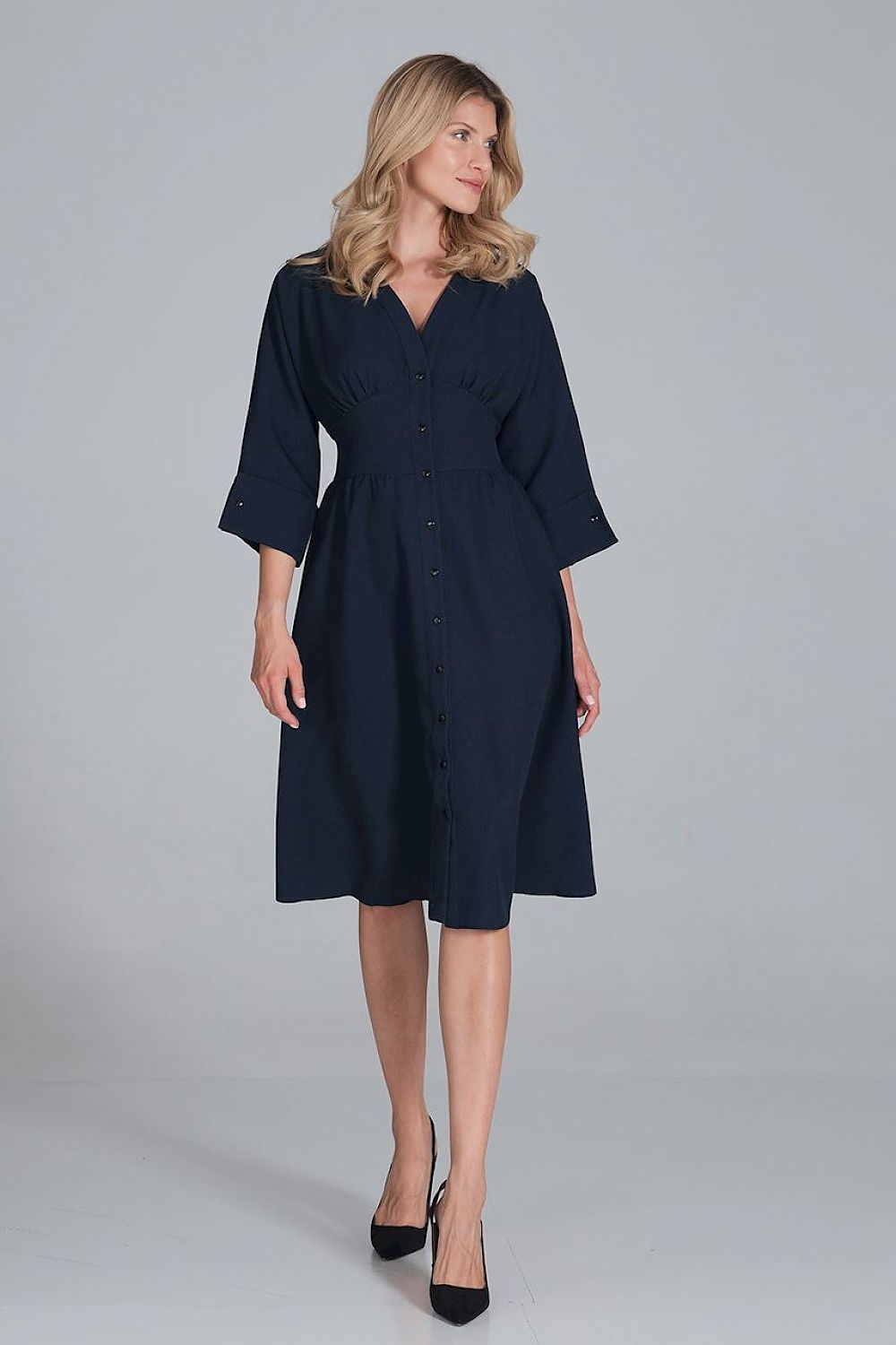  Vestido de dia modelo 162383 Figl