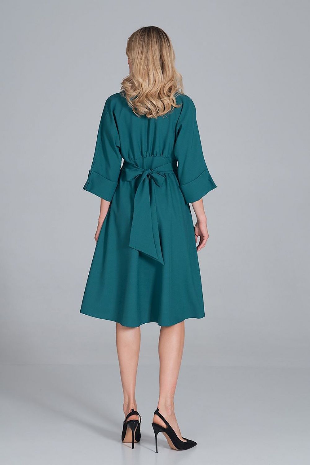 Vestido de dia modelo 162385 Figl