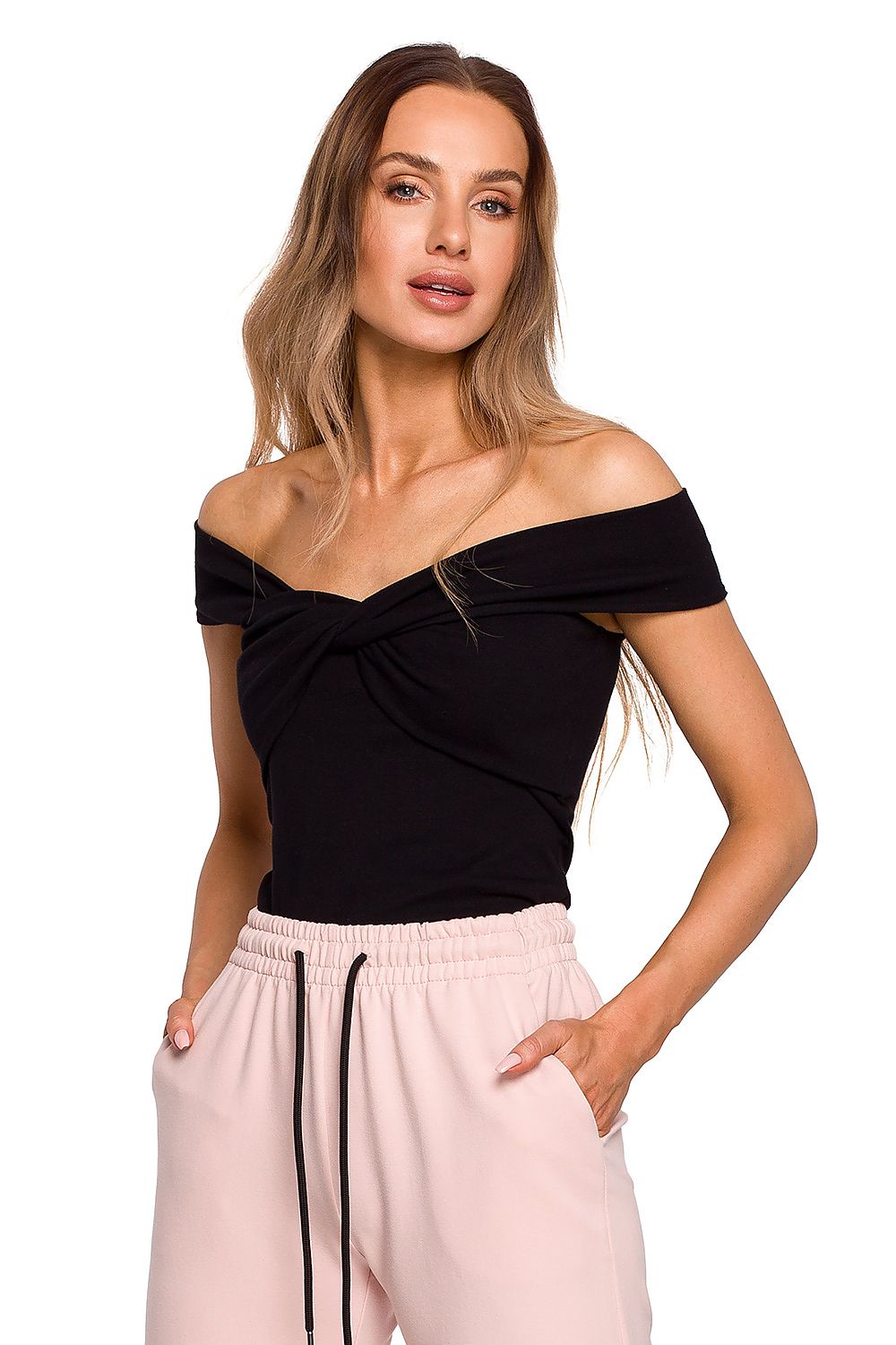  Blusa modelo 163649 Moe