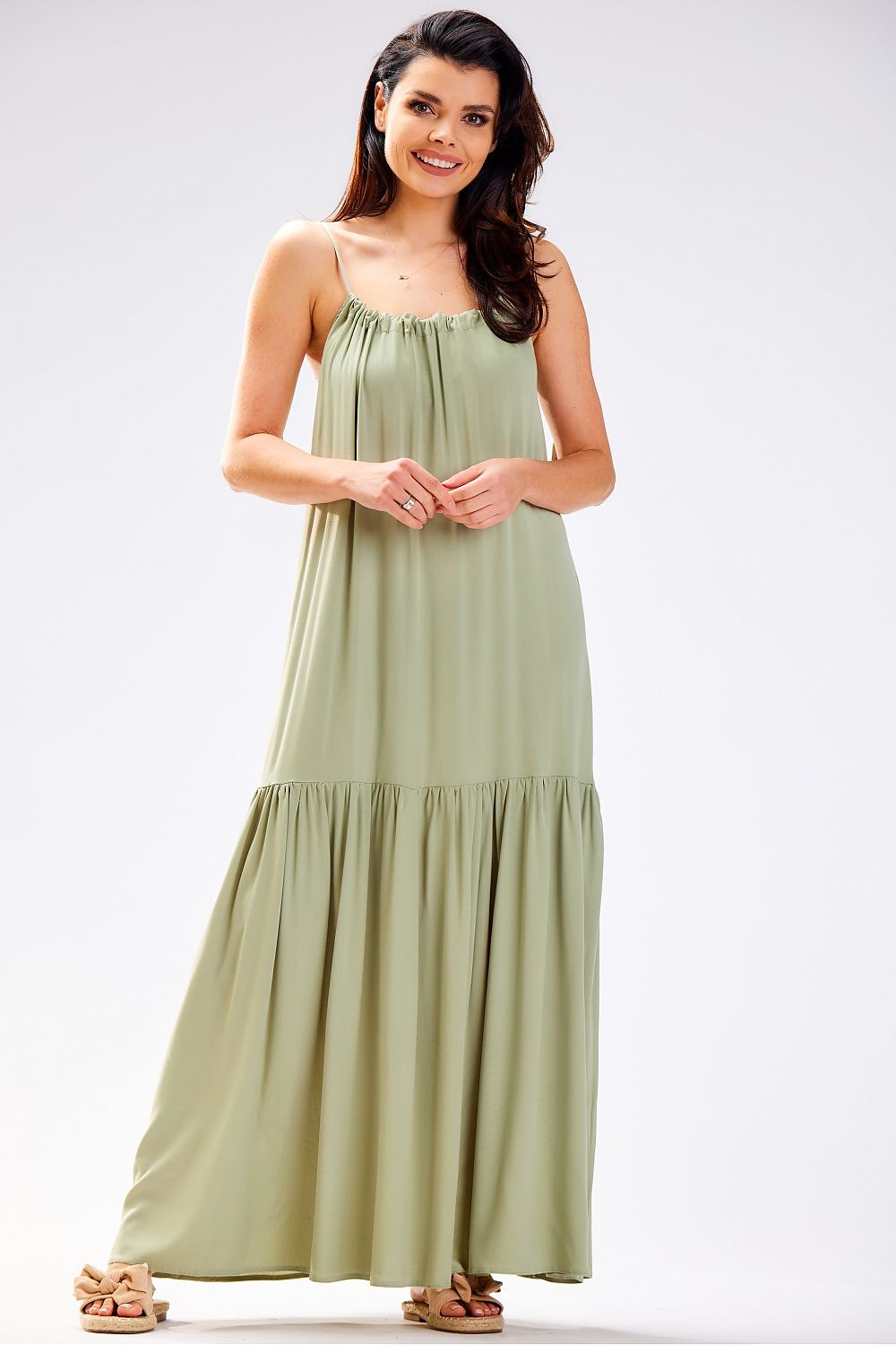  Vestido de dia modelo 181105 awama