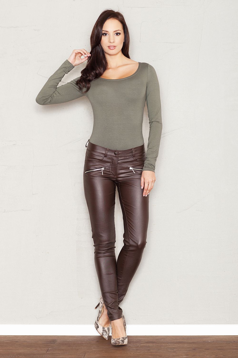  Calças de senhora modelo 43919 Figl