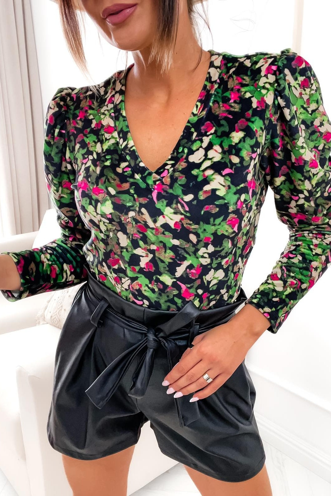 Blusa MISTY - Flores Coloridas
